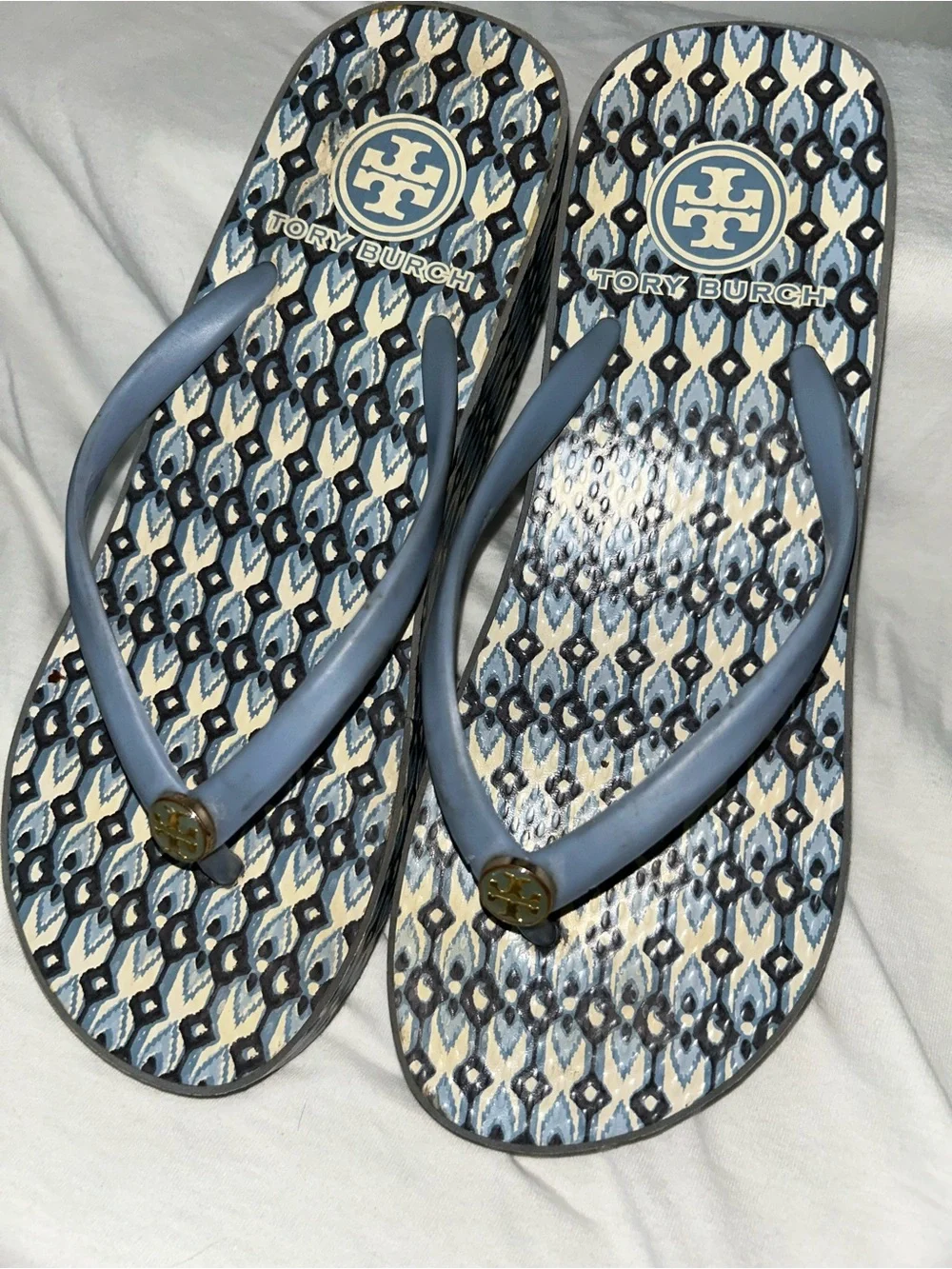 Blue and white platform flipflops - Picture 2 of 6
